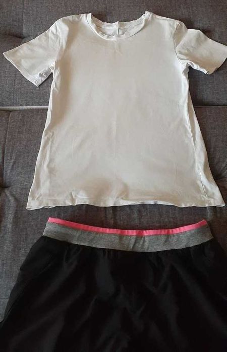 футболка женская белая в комплекте с шортами и джогерами