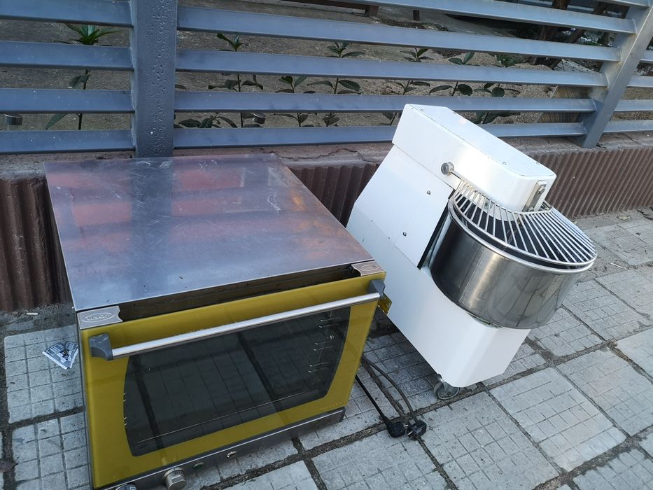 Машина  Тесто 22 литра  Пицария  Фурна  Конвекторна Фурна UNOX  220V Н