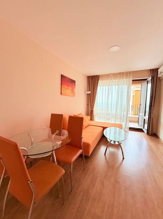 Продава се Двустаен апартамент в Свети Влас - 71 кв.м за 1042 €/кв.м - Снимка #10