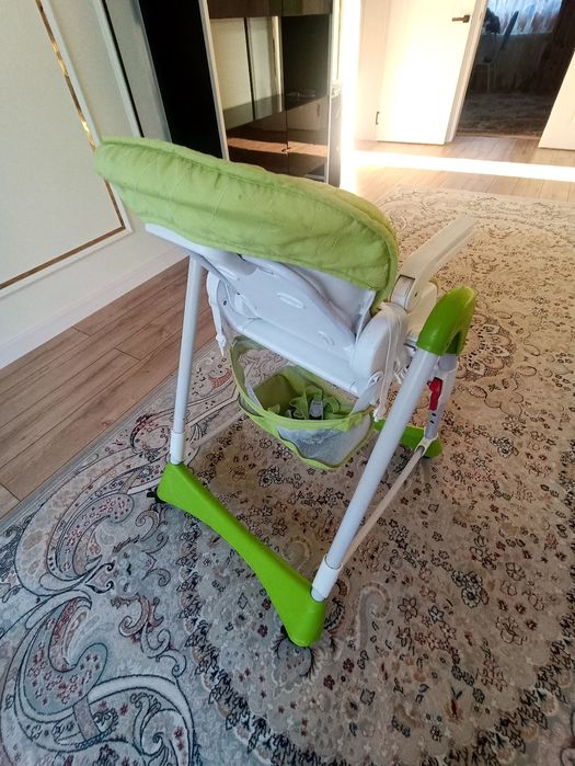 Продам детский стульчик для кормления