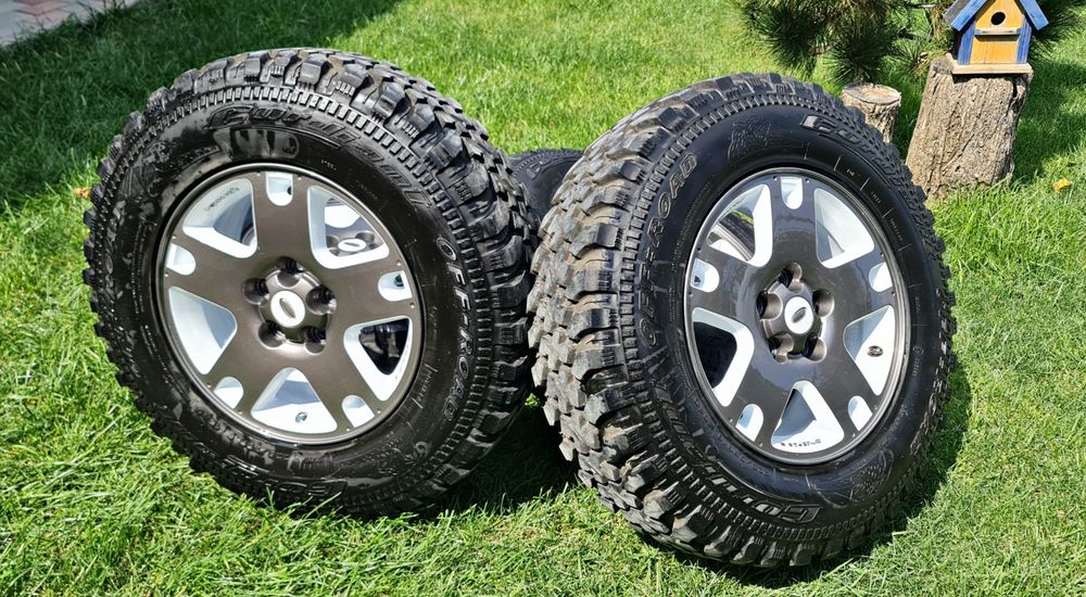 Диски с грязевой резиной R16