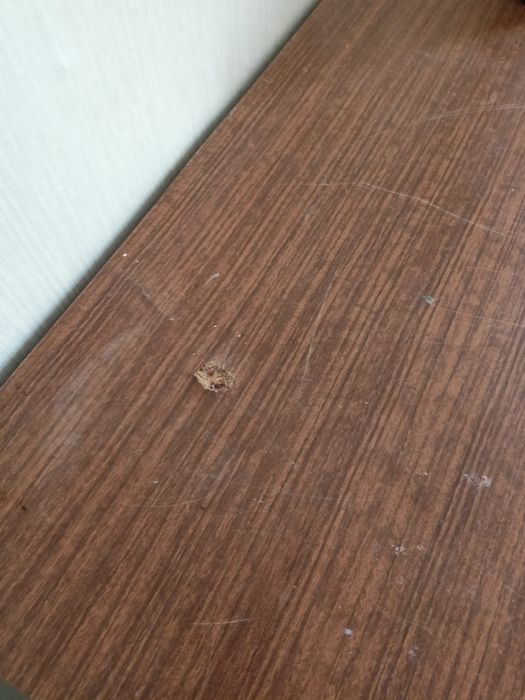 Стол письменный, лдсп