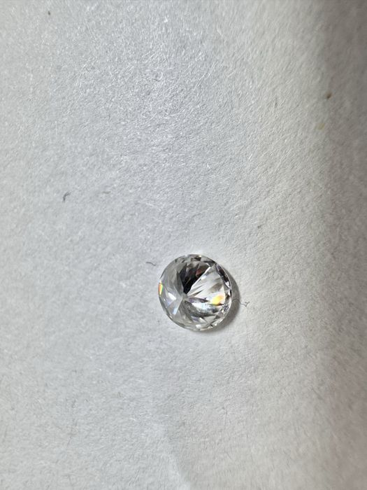 Диамант 0.5 карата, мойсанит за бижу и подарък