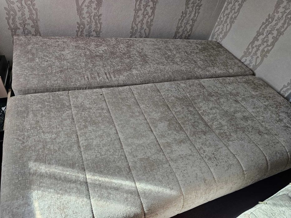 Продам диван кровать б.у