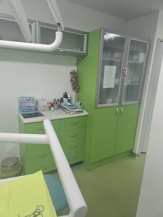 Vand aparatura medicala noua!