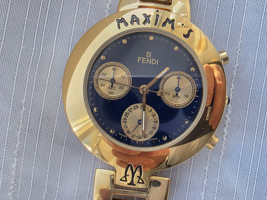Ceas Fendi Maxim's chronograph barbati functional, colectie