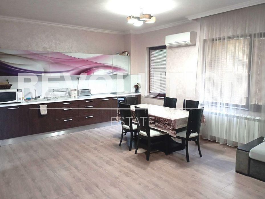 Дава се под наем Къща в Варна, Виница - 140 кв.м за 1400 € - Снимка #2