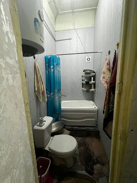 Продаётся домик Мирабадский р-н  Саракулька