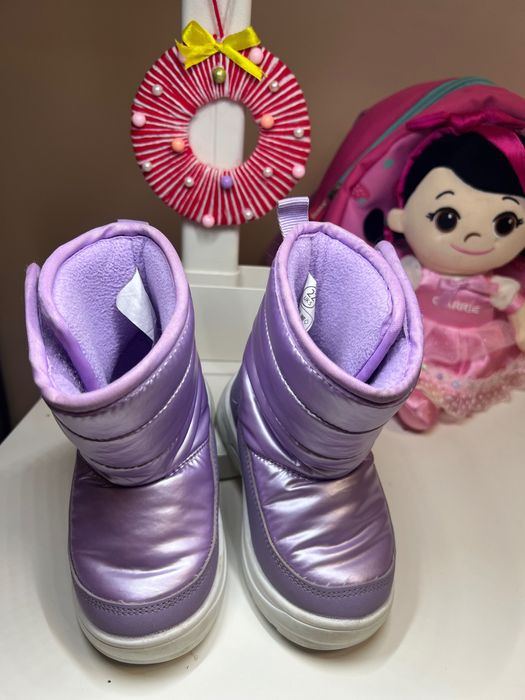 Обувки за момичета