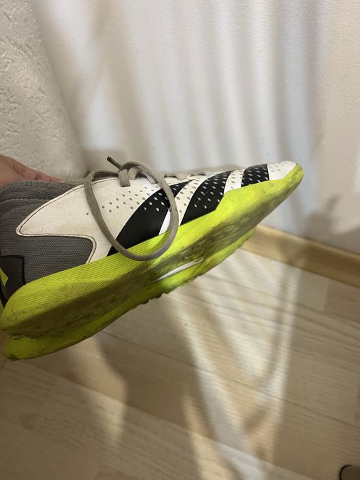 Adidasi fotbal fara crampoane