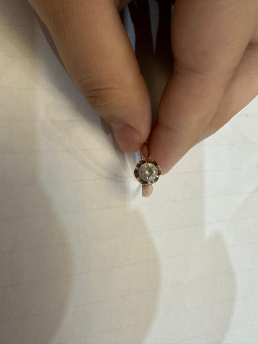 Золотые изделия 585 пробы