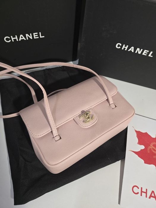 Налична чанта Chanel Preppy Coco pink