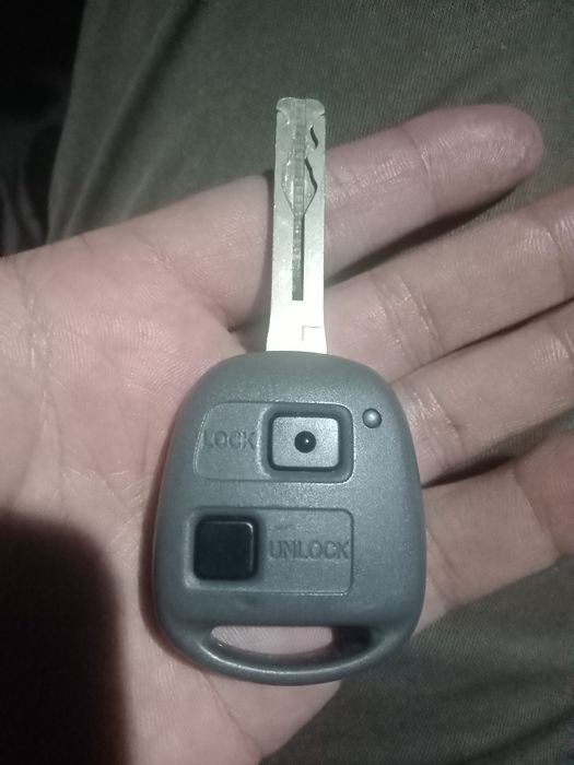 Ключи для Тойота и Лексус