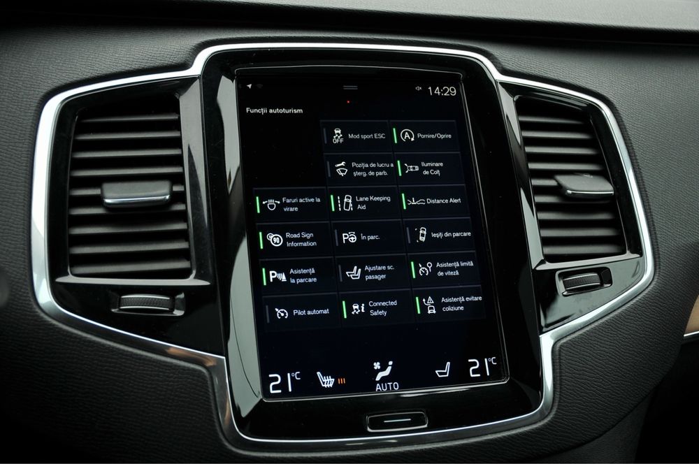 Volvo XC90 Inscription !!AWD !! 235 cp !! 2017 !! Panoramic !! Matrix