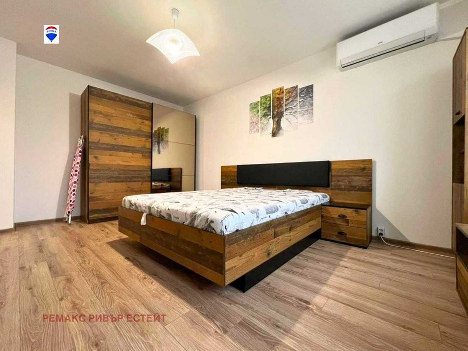 Дава се под наем Едностаен апартамент в Русе, Дружба 1 - 48 кв.м за 306 € - Снимка #1