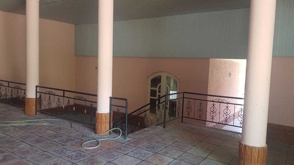 Продается дача около реки Угам (Бочка) с прекрасным видом! 3 этажа