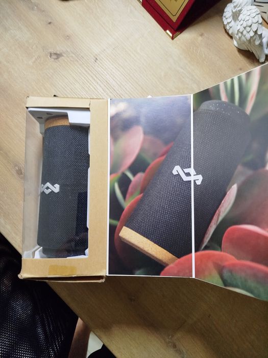 House of Marley no bounds Bluetooth колонка