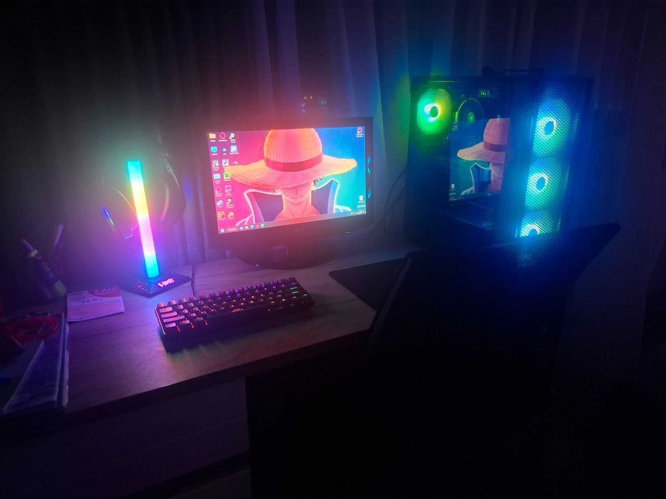 Pc de gamingg de vanzaree!!!