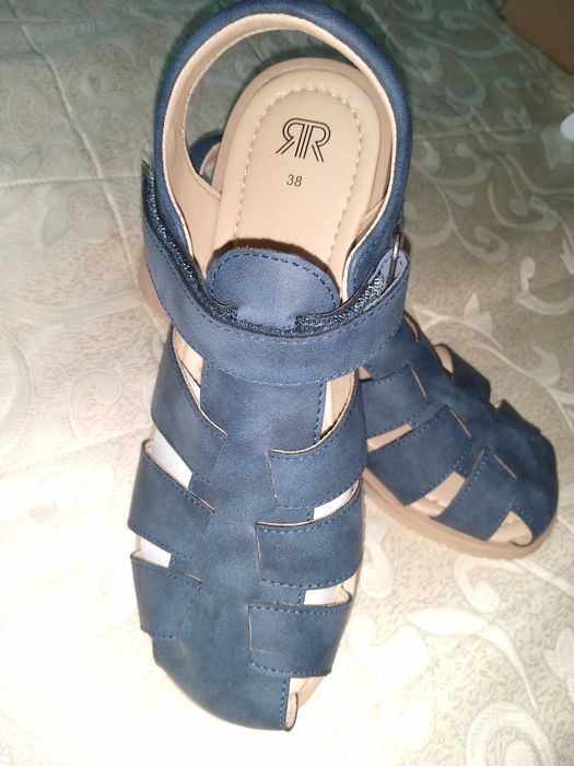 Sandale copii mărimea 38