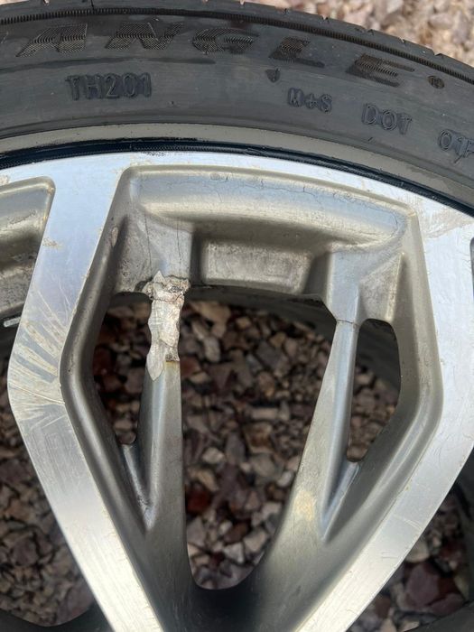 Диски  на BMW X 6 с шинами