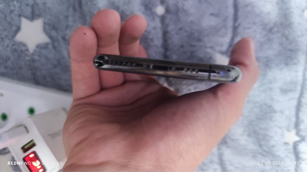 Iphone xs 64 face есть