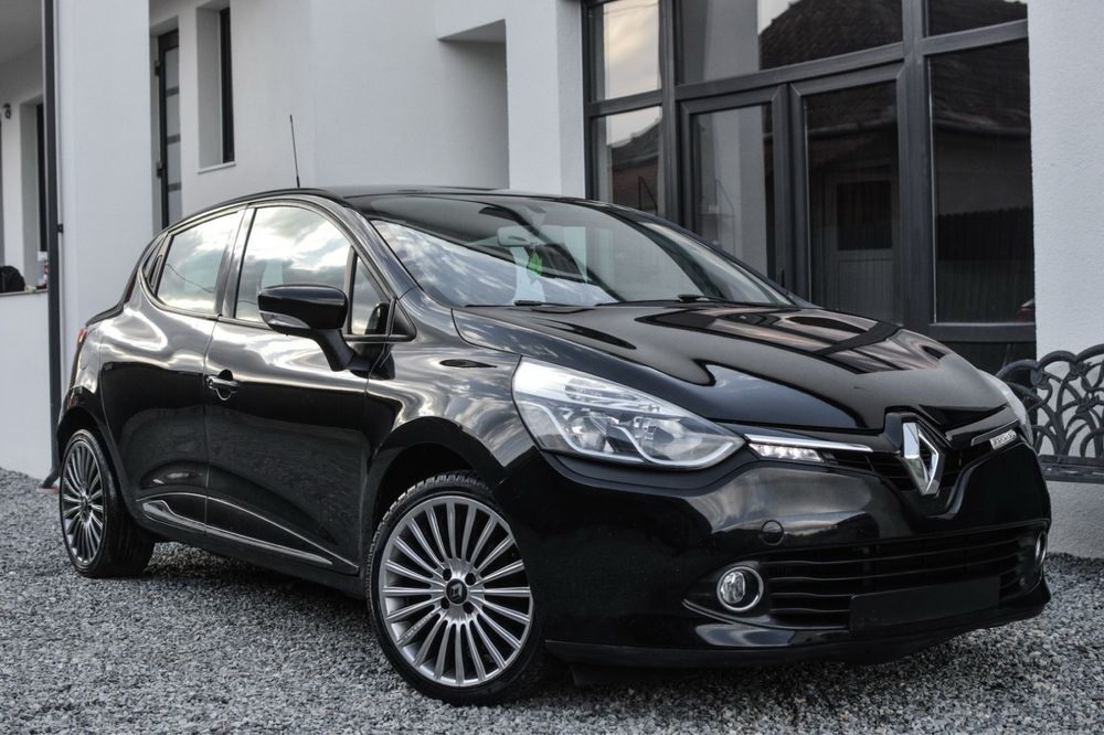 Renault clio 1.5 dci diesel 2013 manual