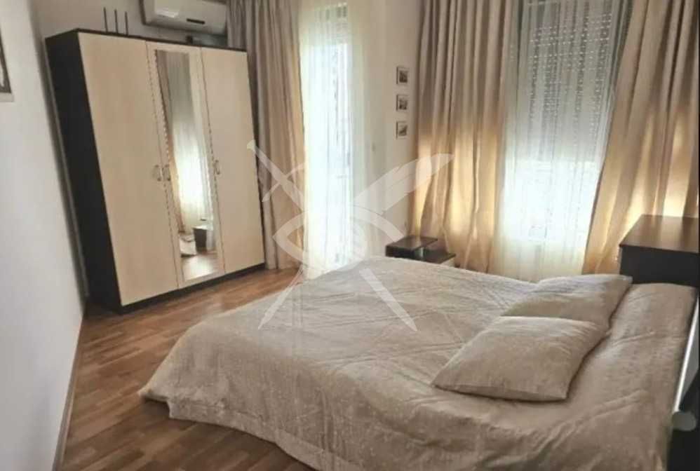 Продава се Тристаен апартамент в к.к. Слънчев бряг - 75 кв.м за 1071 €/кв.м - Снимка #3