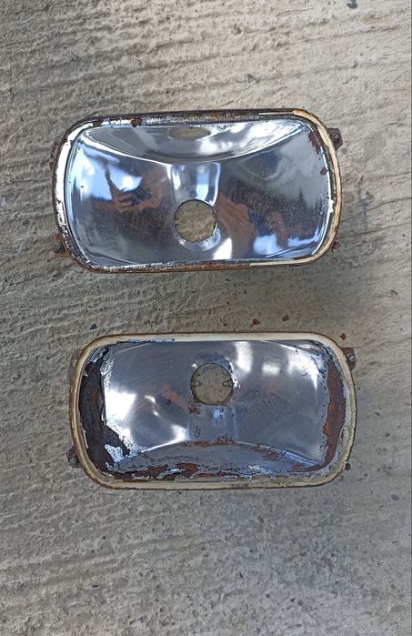 Faruri Dacia 1300 Elba