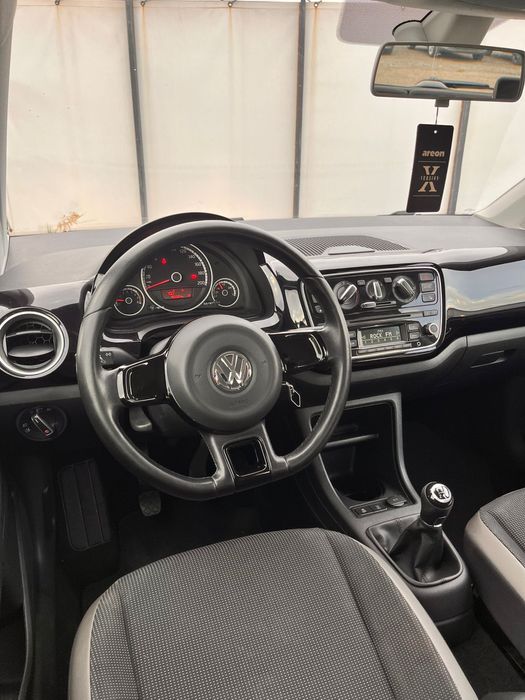 VW Up! - 1.0 MPi 75CP - 2016 - 150.000km