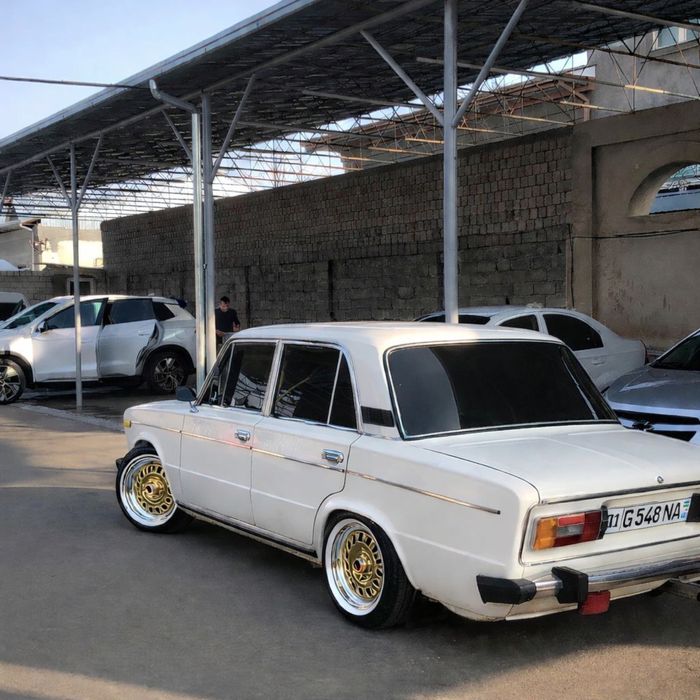 Vaz 2106 sotiladi 1991 yil