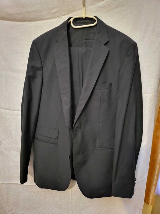 De vânzare costum Hugo Boss