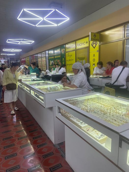 Место на рынке Самал Алтын