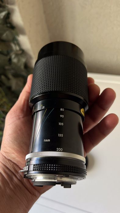 Teleobiectiv Nikon Ai Zoom NIKKOR 80-200mm f/4.5