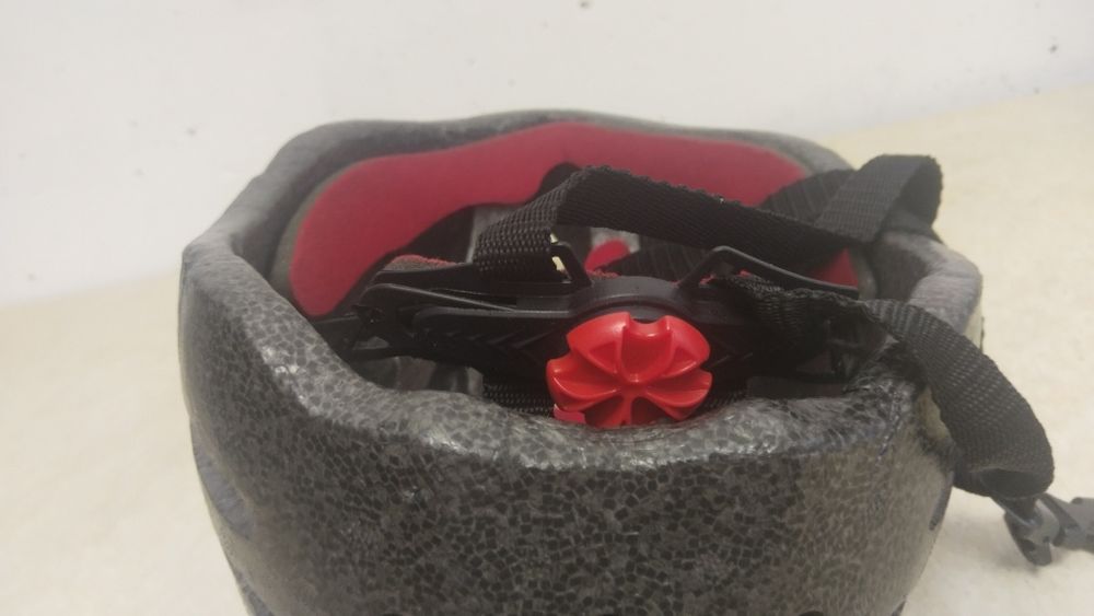 Велошлем велосипедный шлем