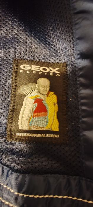 Geaca GEOX Respira fetițe,6 ani -ca noua- Superbă !