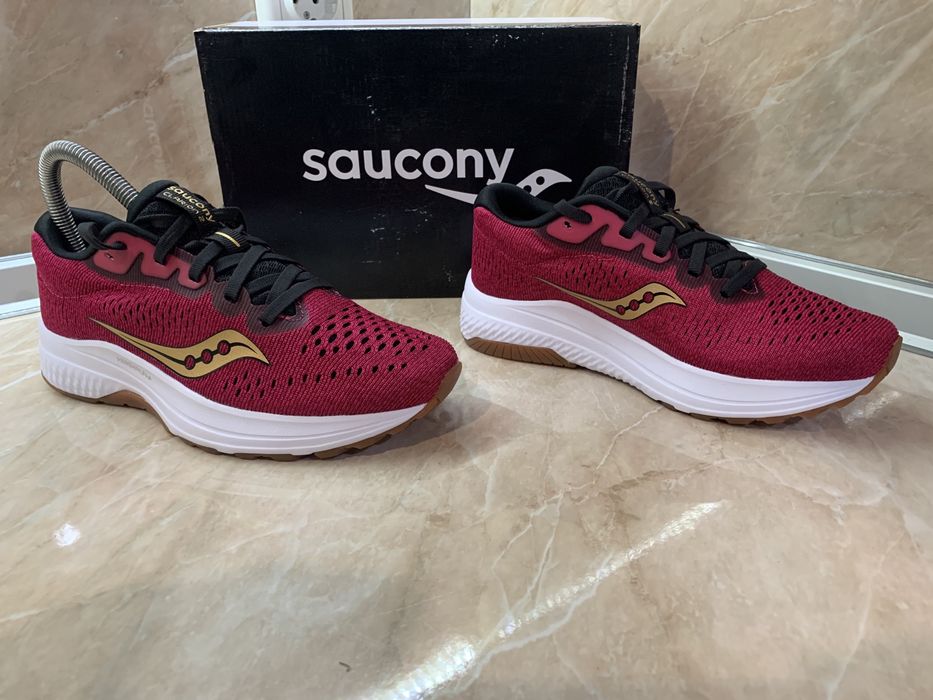 Saucony номер 36 и 37,5