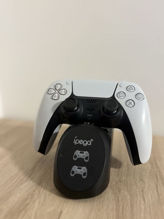 Джойстик Dualsense Sony PlayStation 5 като нов