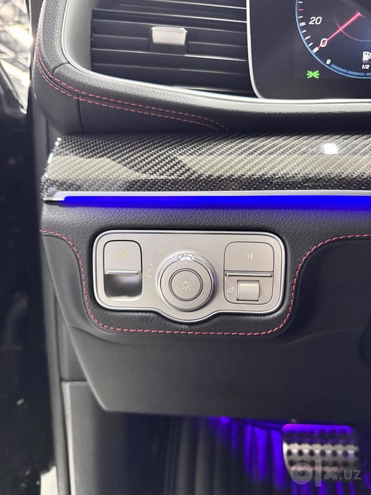 Mercedes Benz GLE53 4matic