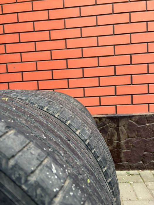 Продается шины летний