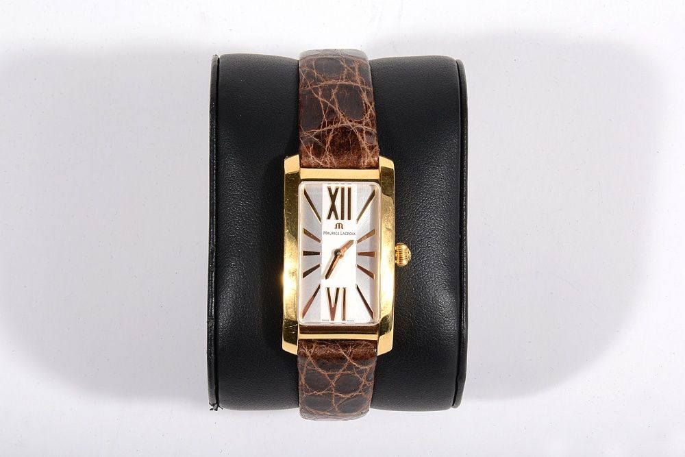 Дамски часовник Maurice Lacroix Fiaba Silver Dial Brown Leather Quartz