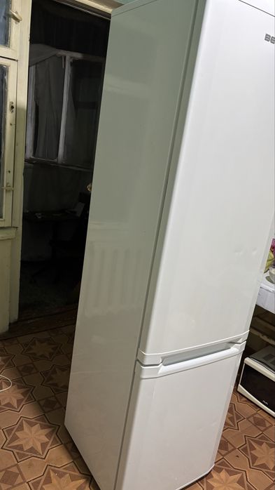 Холодильник веко