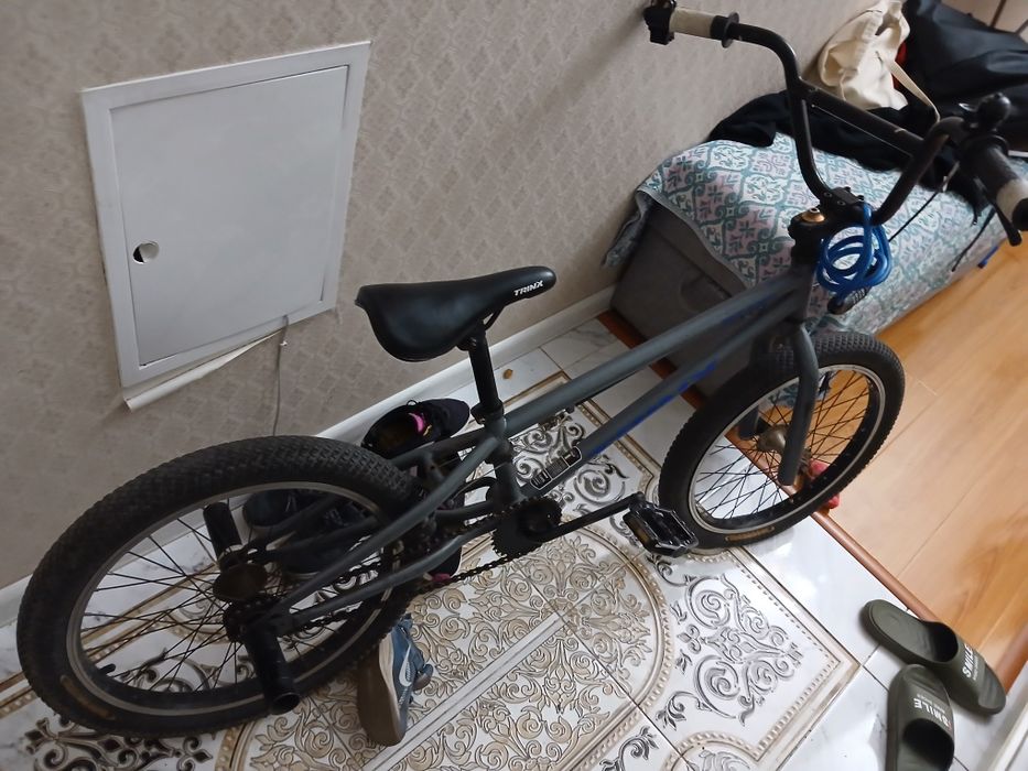 Велосипед(BMX) состаяния нормальное