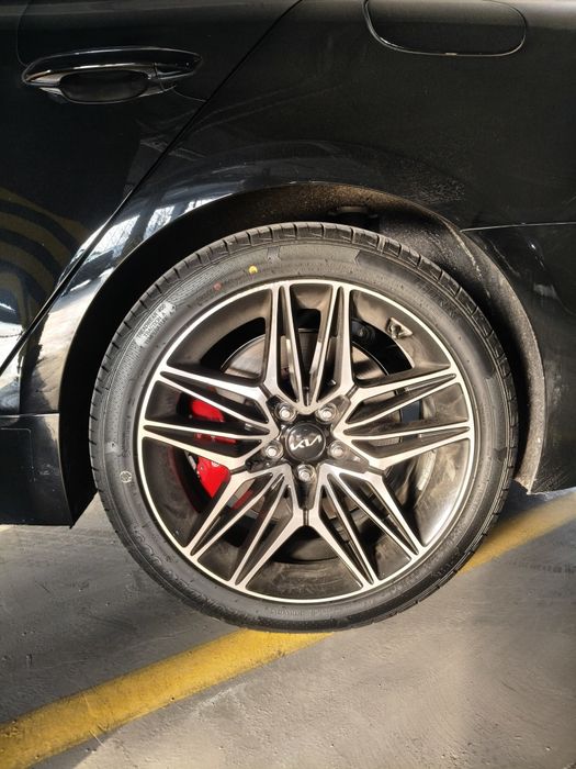 Kia stinger 3.3 Twin Turbo