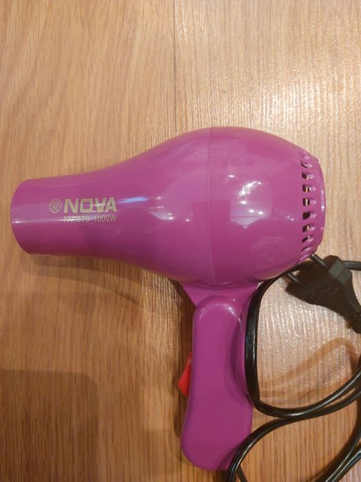 Фен   Nova новый в упаковке 1000в.