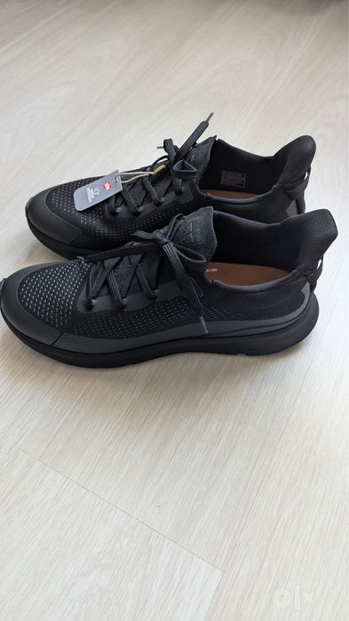 Кроссовки Fitflop размер 42.5