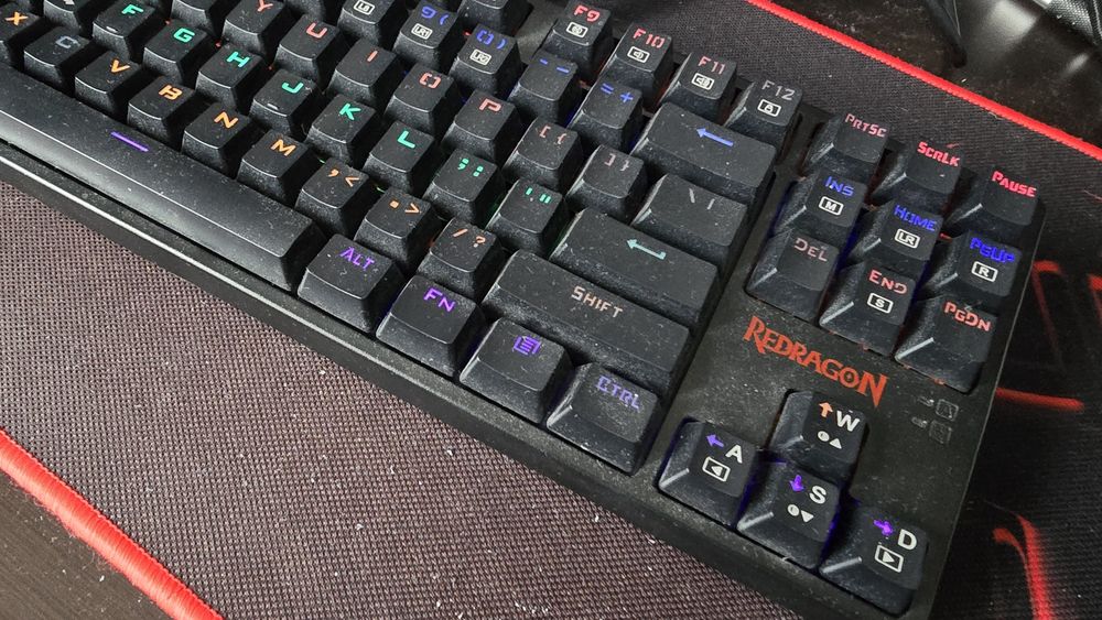 Клавиатура  Redragon Daksa K576R-BK