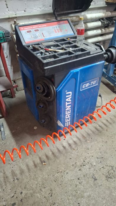 Продам шиномантажныи станок