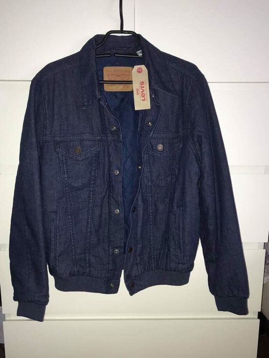 Geaca blug levis noua cu eticheta