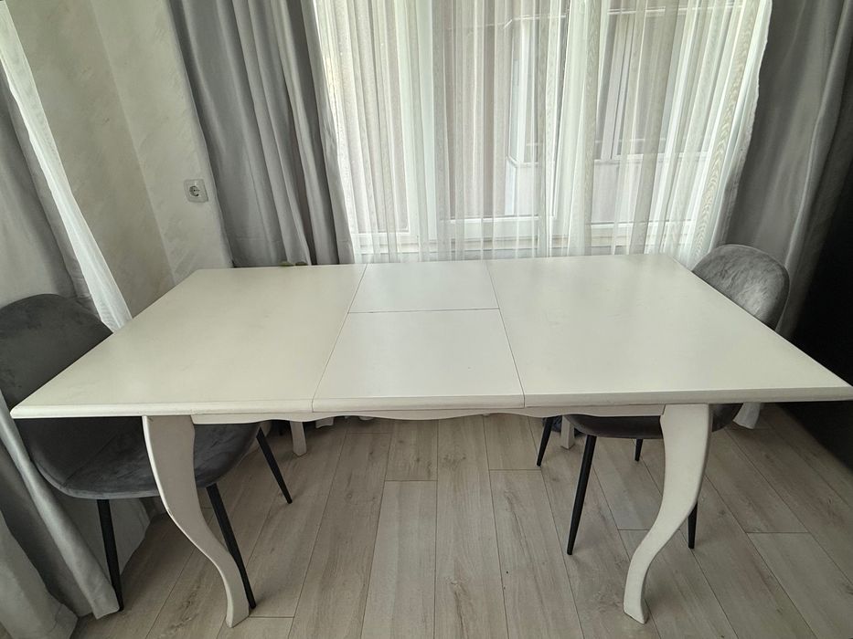 Голяма бяла маса