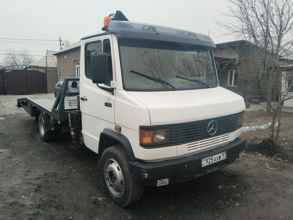 Продам Мерседес манипулятор
